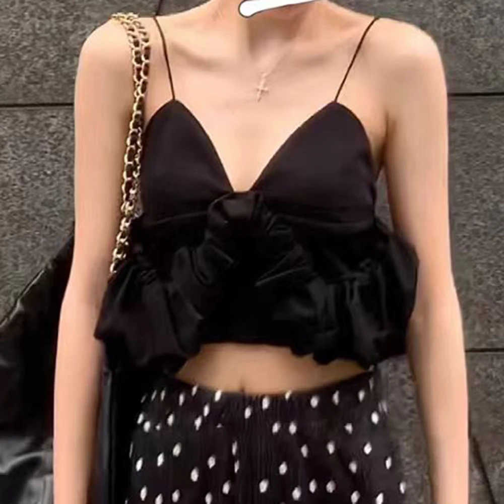Women's clothing 2025 spring and summer new V-neck off-the-shoulder bubble sleeve pleated short suspender vest women - Image 8