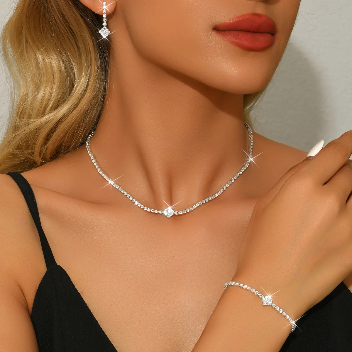 Women's Jewelry Set zircon Copper Alloy Chain Necklace Earrings Bracelet Casual Accessories for Weddings Parties Holidays