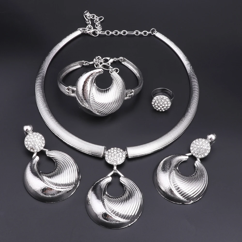 Dubai Jewelry Set For Women Silver Plated Luxury Necklace Earrings Bracelet And Ring Set Jewelry For Wedding Party Trending 