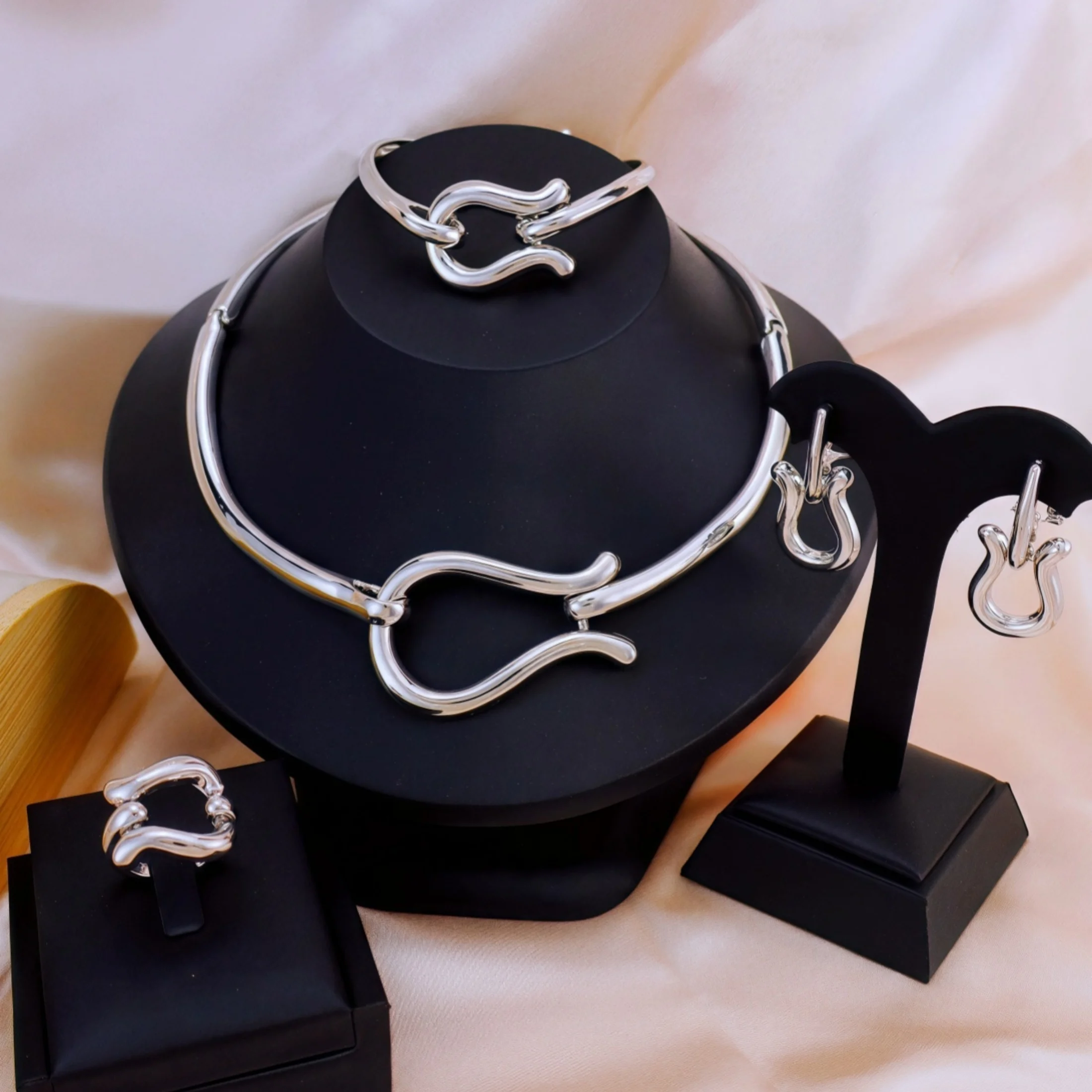 Fashion Jewelry Sets For Women Gold Color Choker Necklace Earrings Bracelets Ring Wedding Set Party Accessories - Image 3
