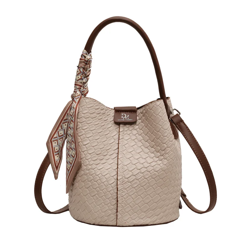 Fashionable Women's Bucket Bag, Stylish Solid Color Woven Effect Handbag Shoulder Bag and Crossbody Bag, Can Be Carried By Hand - Image 7