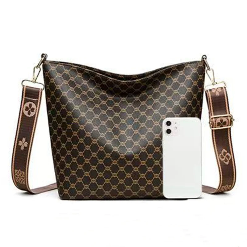 Neutral Handbags for Men and Women Are Suitable for Daily Commuting They Include Single Shoulder Bags and Crossbody Bags. - Image 3