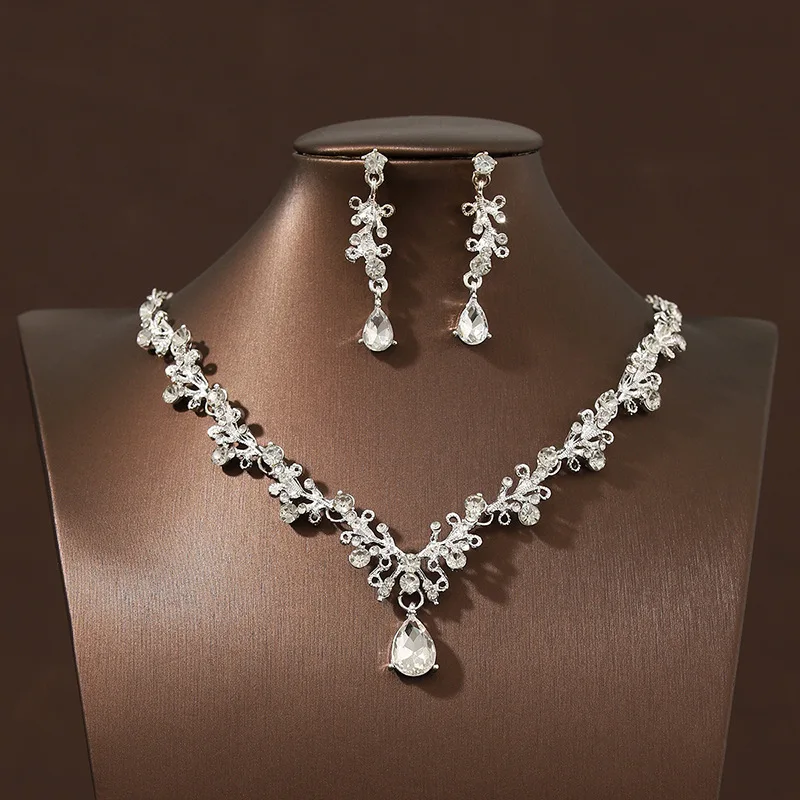 Bridal Wedding Jewelry 4-piece Set, Alloy Crystal Crown&Crystal Necklace&Earrings Women's Classic Wedding Tiaras - Image 8