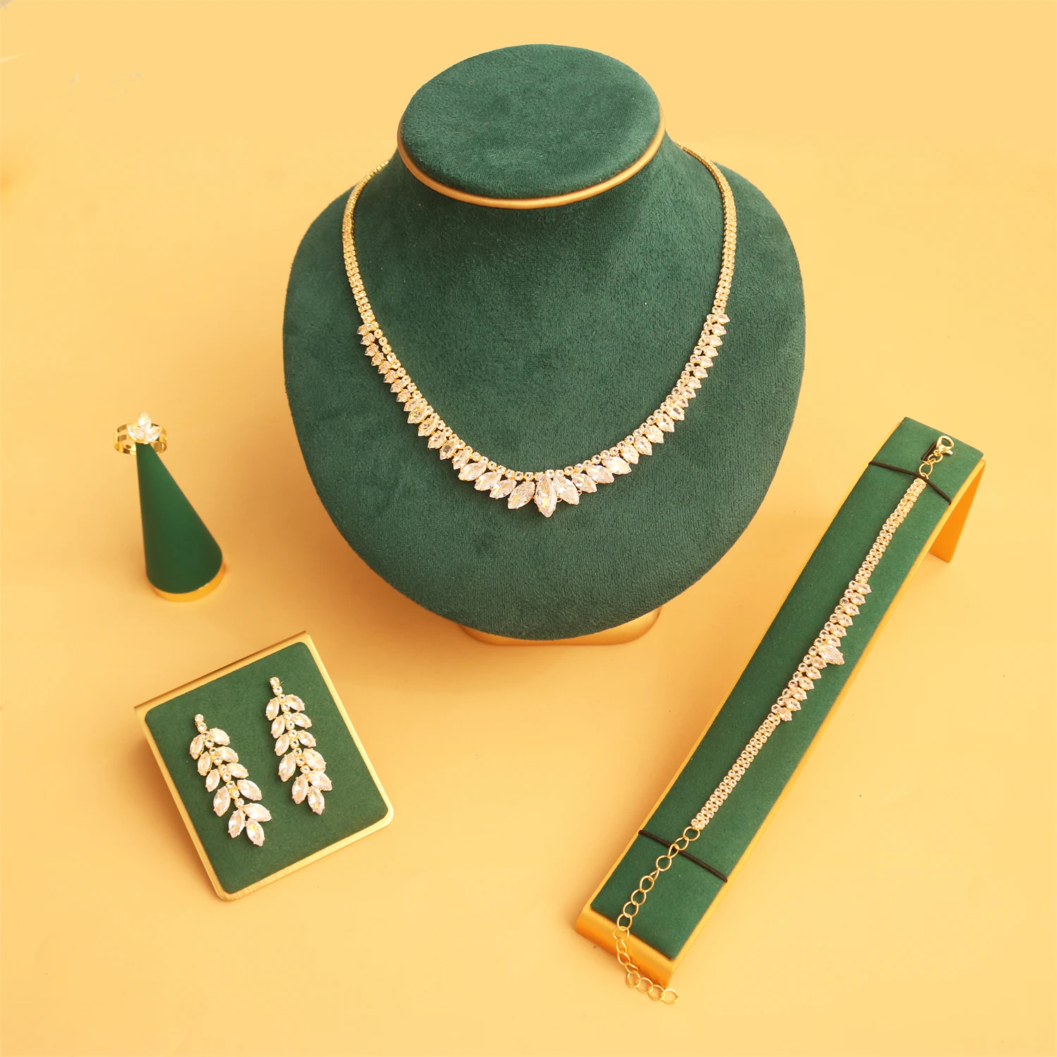 Luxury Women's Jewelry Elegant Bridal Necklace Earrings Bracelets Rings 4-piece Set Bridal Wedding Party Jewelry Accessories - Image 3